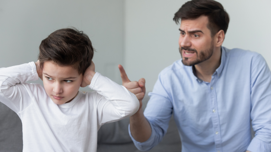 Söz Dinlemeyen Çocuğa Nasıl Davranmalı?