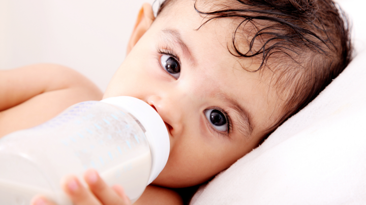 Bebeklerde Süt Alerjisi Belirtileri
